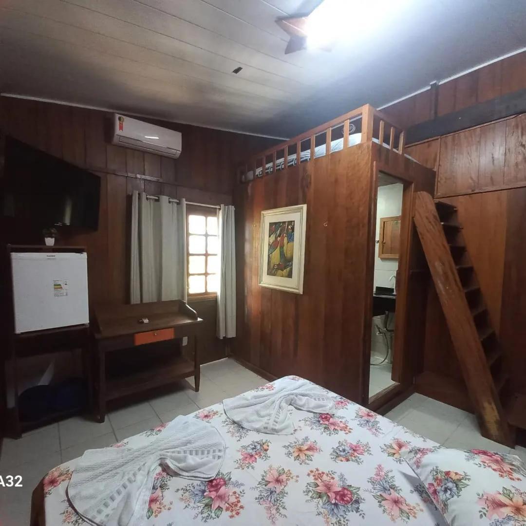 Quarto Família com Banheiro Privativo